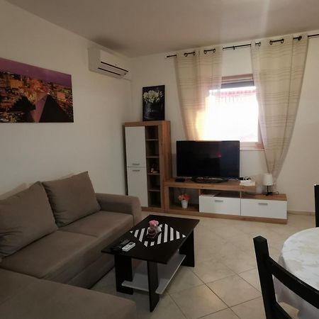 Apartman Franolic ปูนัต ภายนอก รูปภาพ